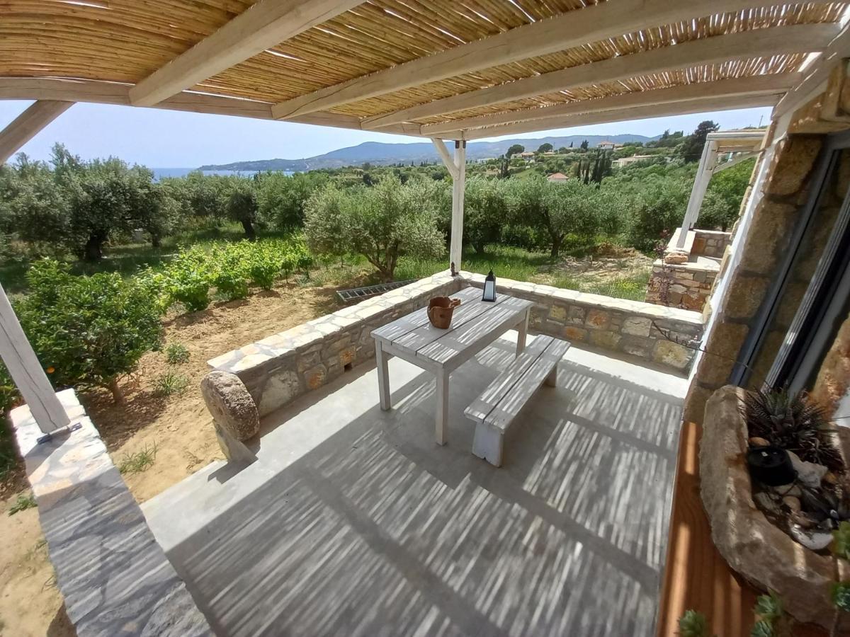Koroni Stone House, Newly Built Studios By The Sea Екстер'єр фото