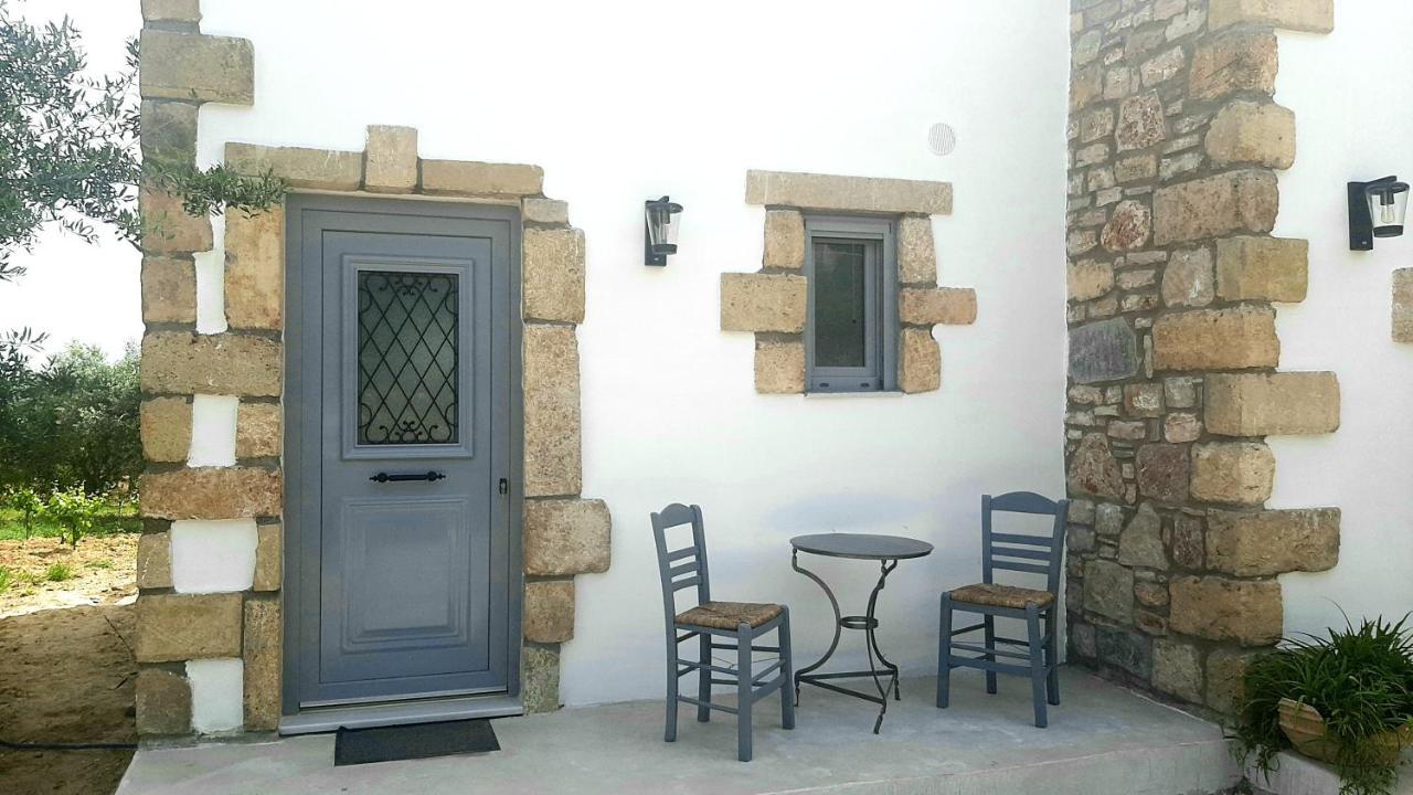 Koroni Stone House, Newly Built Studios By The Sea Екстер'єр фото