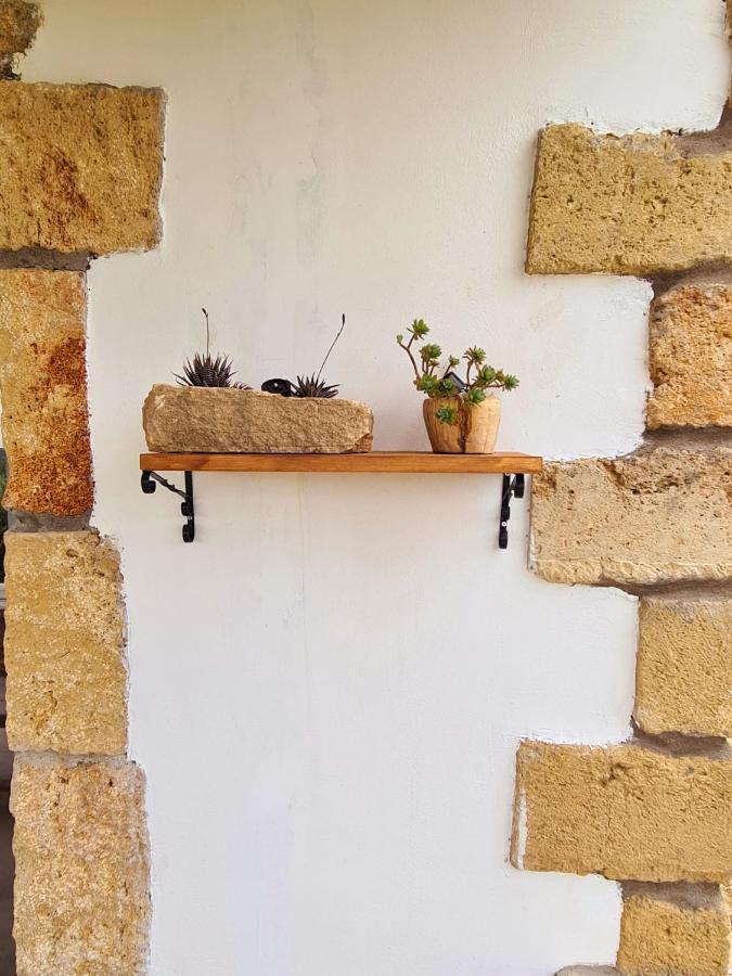 Koroni Stone House, Newly Built Studios By The Sea Екстер'єр фото